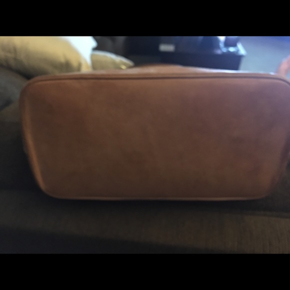 Louis Vuitton Alma Monogram Satchel w/ lock & keys - Picture 7 of 8